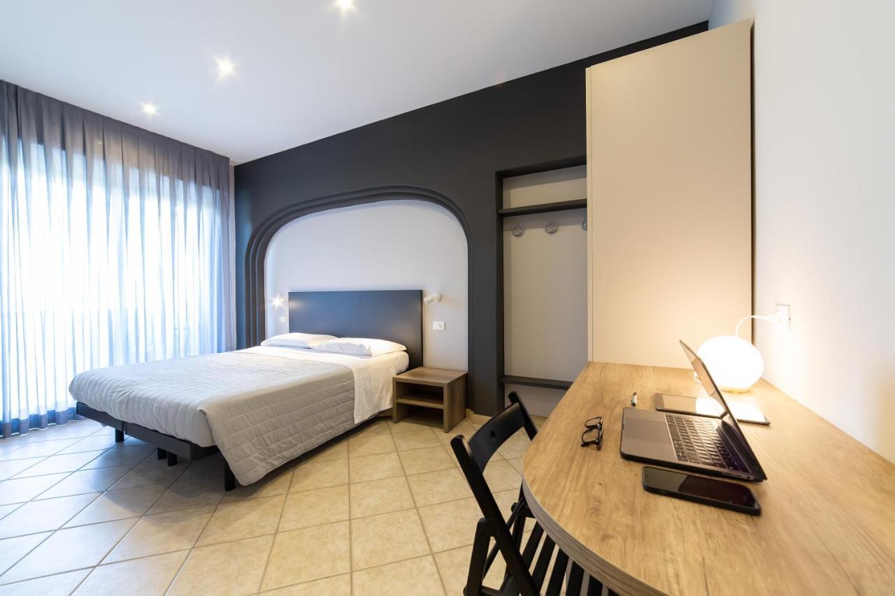 Hotel Parco Milano Marittima Exterior foto